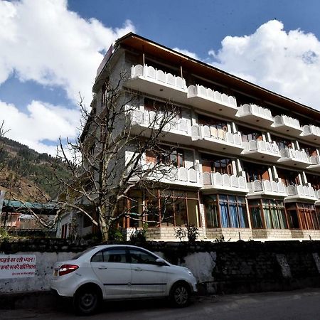 Oyo 12425 Neha Palace Hotel Manali  Exterior photo